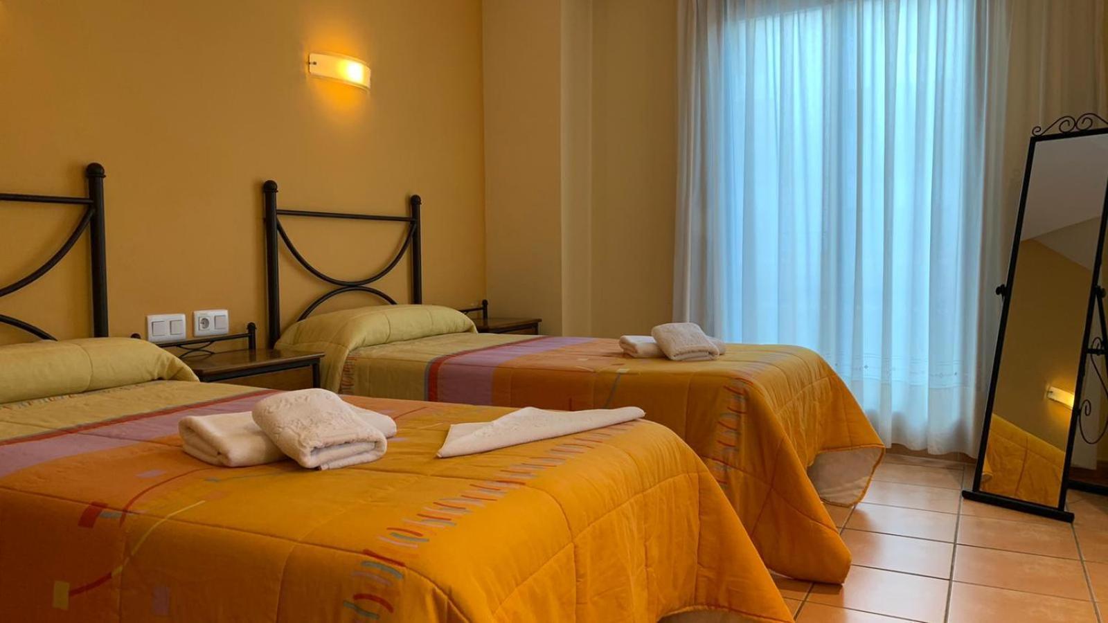 Hostal Portell Portell de Morella Екстериор снимка