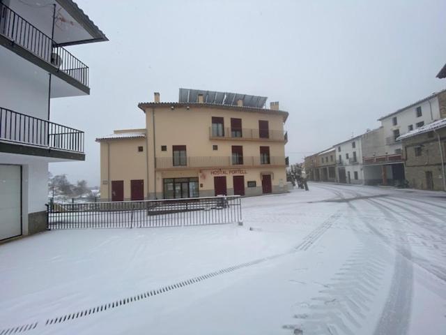 Hostal Portell Portell de Morella Екстериор снимка