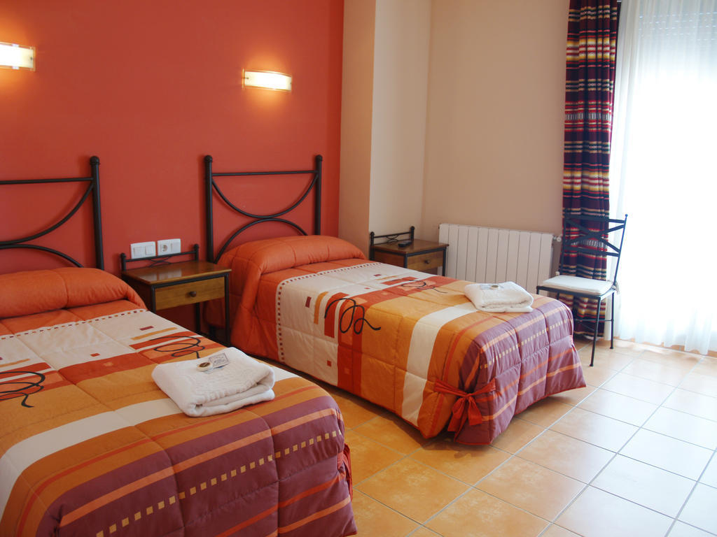 Hostal Portell Portell de Morella Екстериор снимка