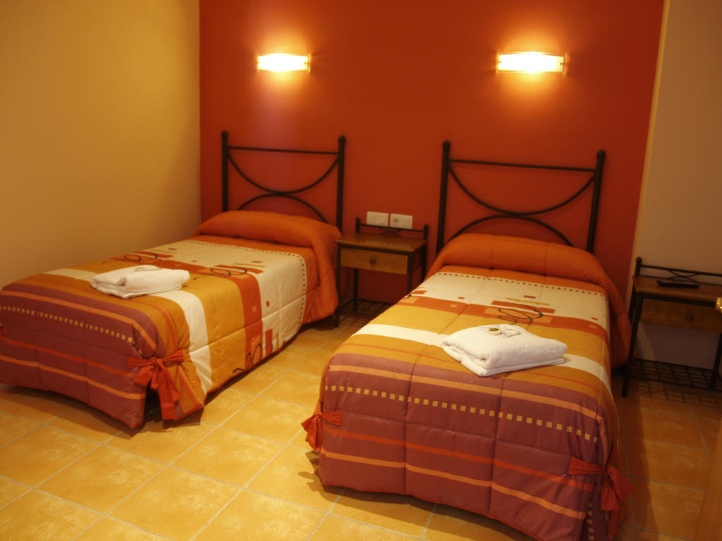 Hostal Portell Portell de Morella Стая снимка
